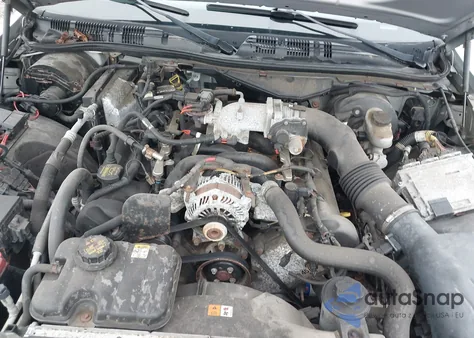 2011 Ford Crown Victoria Police Interceptor z USA, uszkodzony, nr VIN 2FABP7BV0BX177258